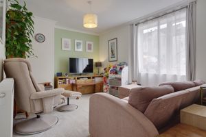 Lounge- click for photo gallery